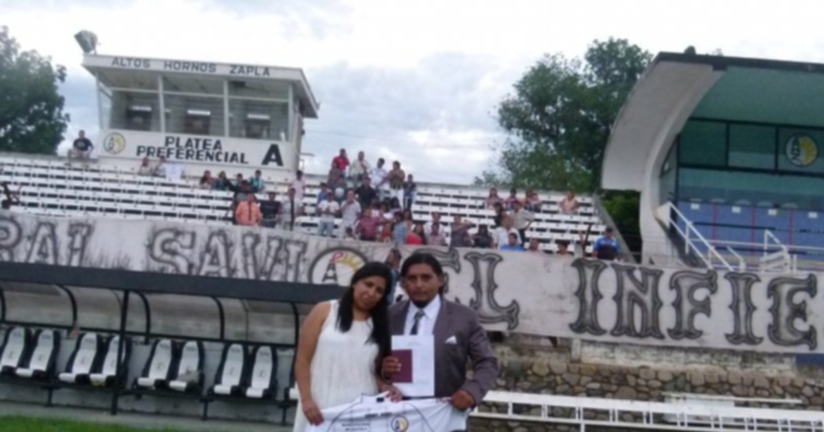 Su fanatismo por Zapla hizo que su boda sea en el Emilio Fabrizzi