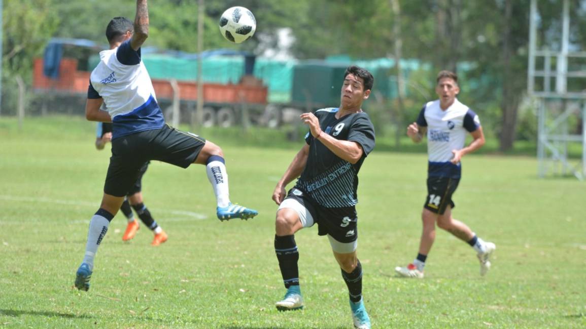 Gimnasia goleó 5 a 1 a Talleres en duelo amistoso