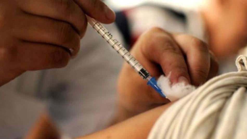 Llegan a la provincia 13.500 vacunas de Oxford/AstraZeneca