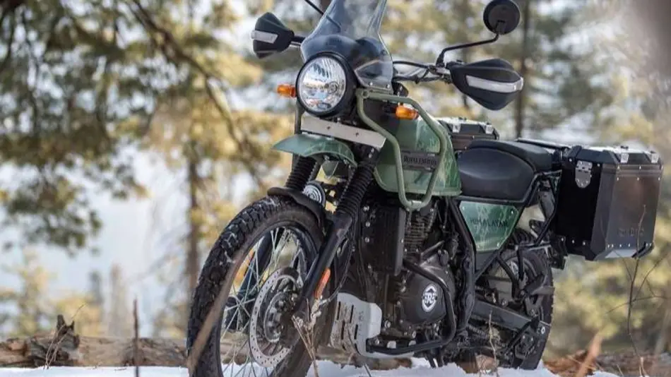 A punta de pistola, dos ladrones robaron una motocicleta