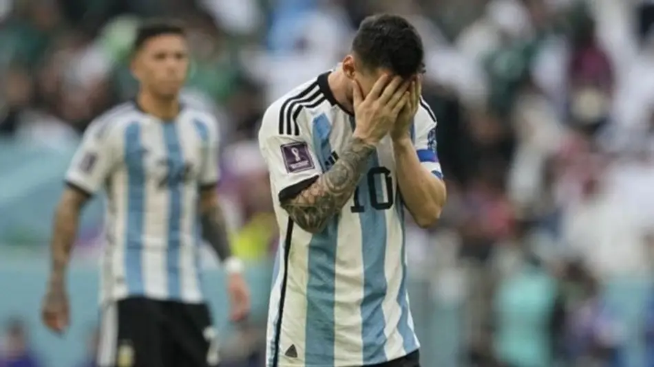 Quiso tatuarse a Messi y a la Copa del Mundo, pero el resultado no fue el esperado y se hizo viral