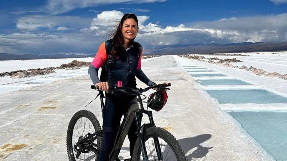 La magia de las Salinas Grandes encantó a Gabriela Sabatini