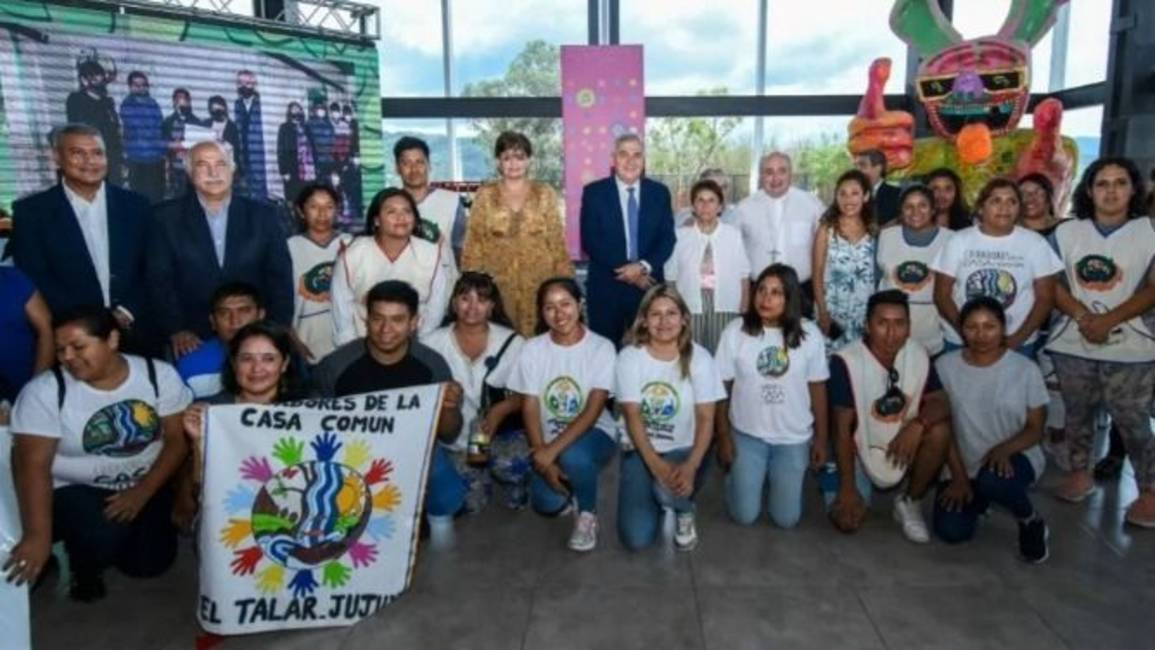 Entregaron equipamiento a "Cuidadores de la Casa Común"