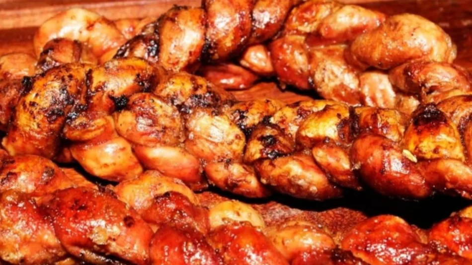 Otros 4 casos de intoxicados con achuras