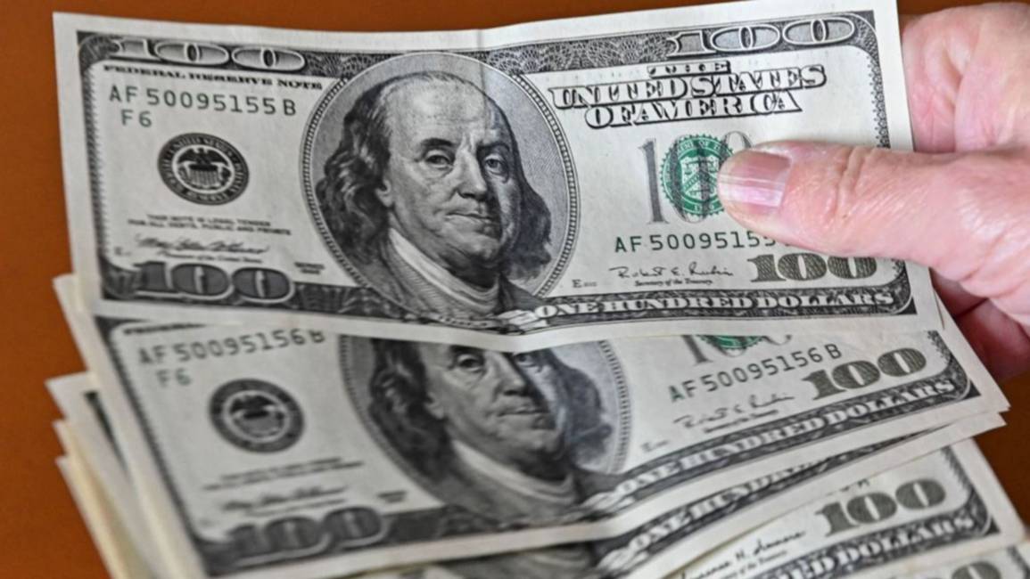 Mirá a cuánto cerró hoy el dólar blue