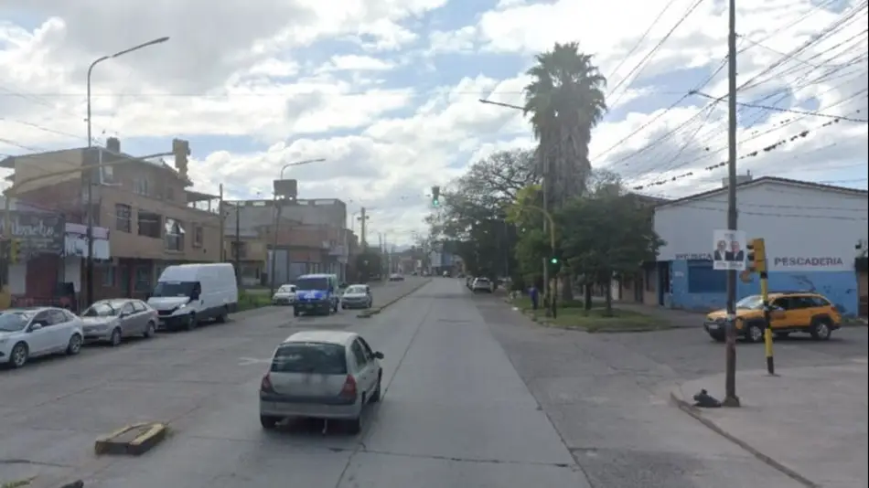 Conductor alcoholizado cruzó en rojo y fue atropellado
