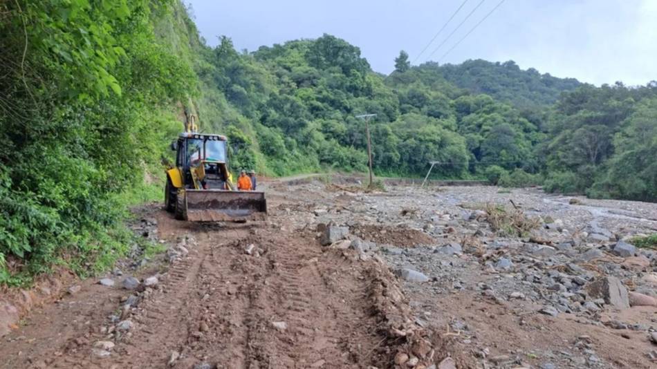 Vialidad provincial realiza tareas de mantenimiento