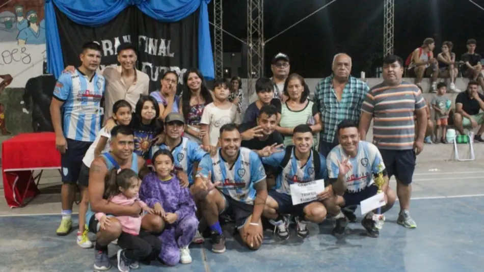 En La Mendieta finalizó el Torneo de fútbol 5 "Neguín Matorras"