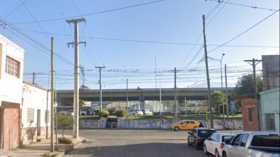 Detenido por llevar un machete e intentar huir