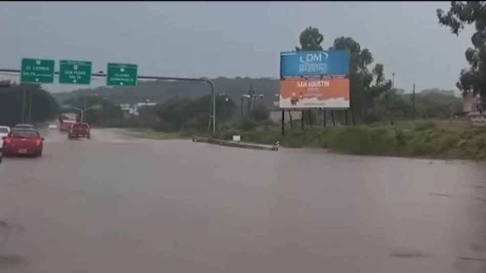 Las lluvias provocan cortes en varias rutas jujeñas