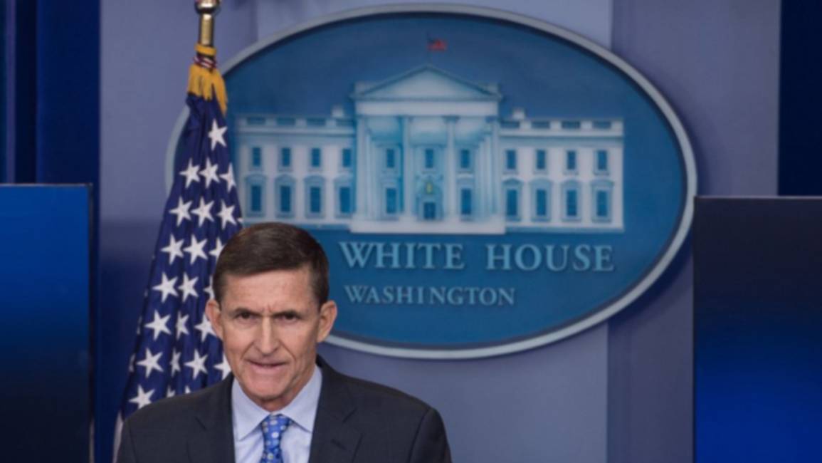 Trump enfrenta su primer crisis a 25 días de asumir