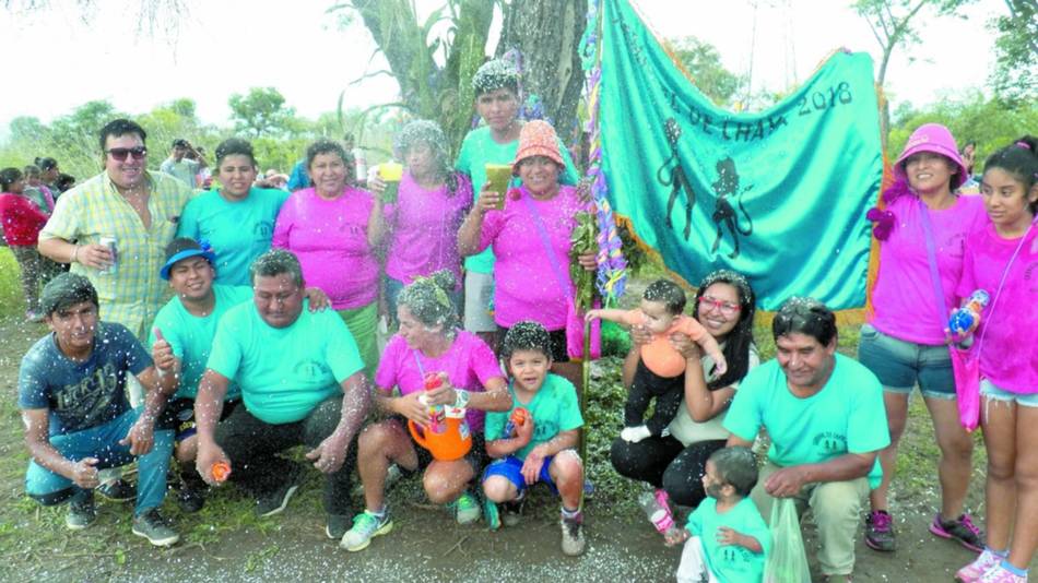 Populosa celebración en el valle de los pericos