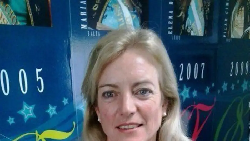Exreina nacional de los estudiantes fue distinguida con un premio internacional de ciencia 
