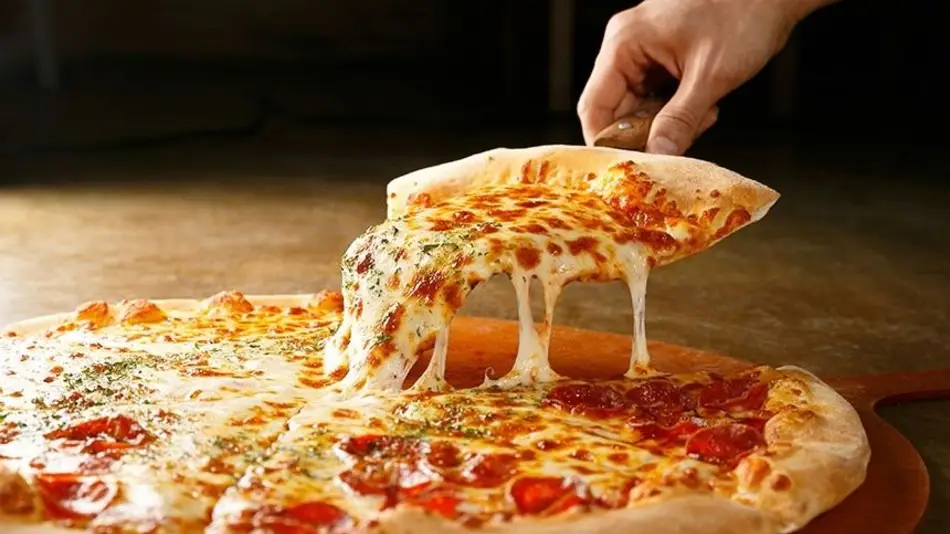 La desafío viral de una pizzería ante la crítica de un cliente "Si ganás, te regalamos pizza de por vida"
