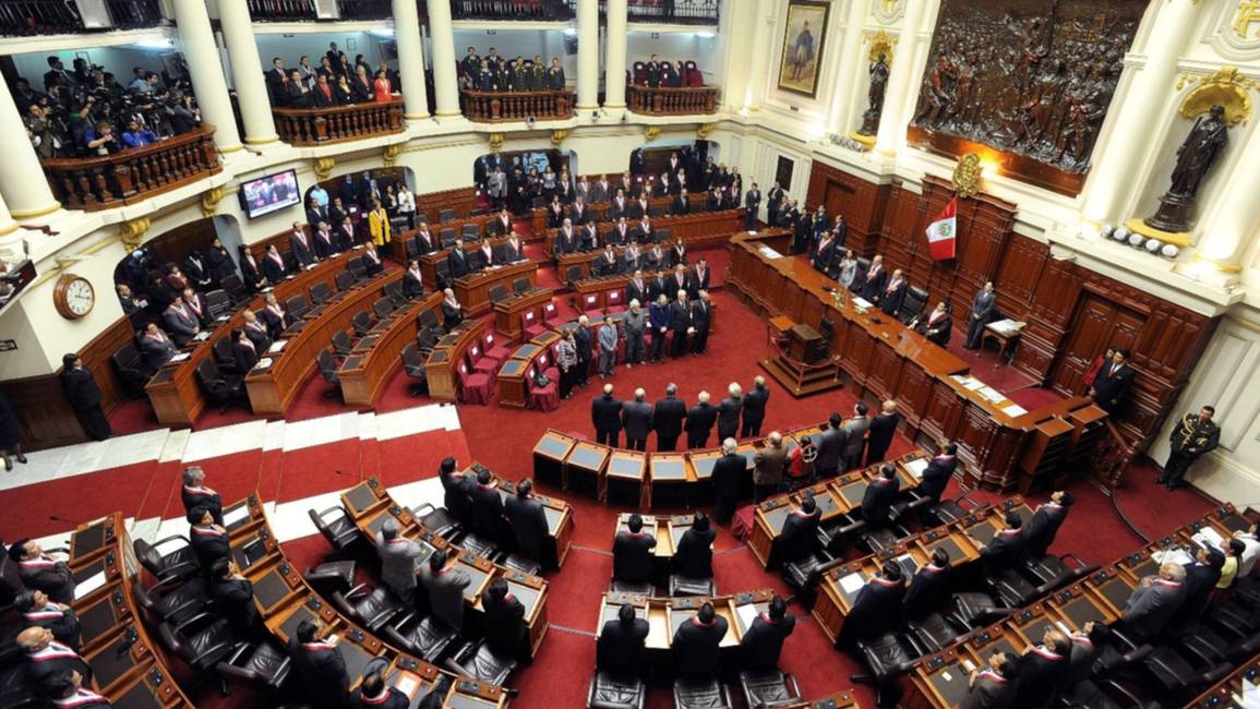 Congreso de Perú rechazó adelantar las elecciones
