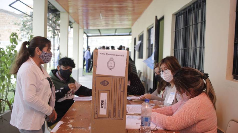 Padrón de extranjeros: el martes cierra la inscripción 