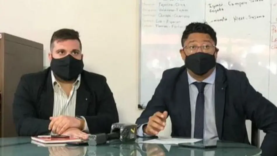 Vendedores ambulantes regularizan su situación