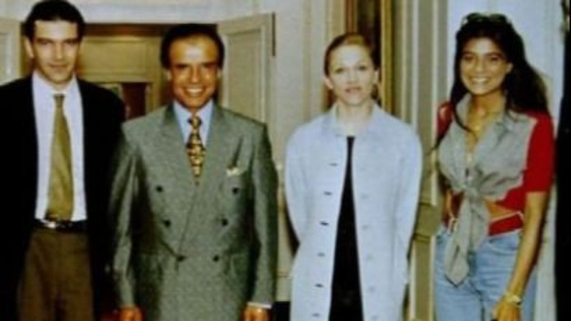 Madonna: "Agarré a Carlos Menem mirando el bretel de mi corpiño" 