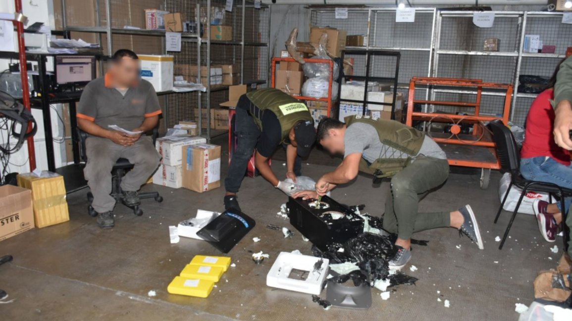 Hallan 5 kilos de cocaína en encomienda que salió de Jujuy