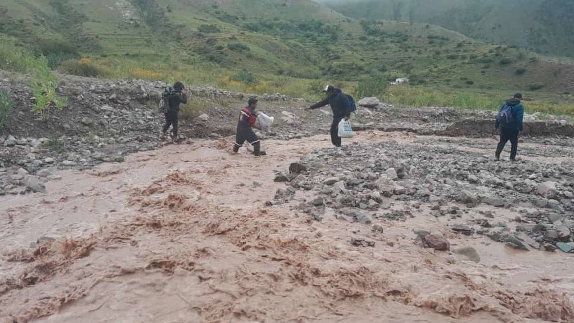 Por la crecida de los ríos se recomienda no subir a Punta Corral por Tumbaya