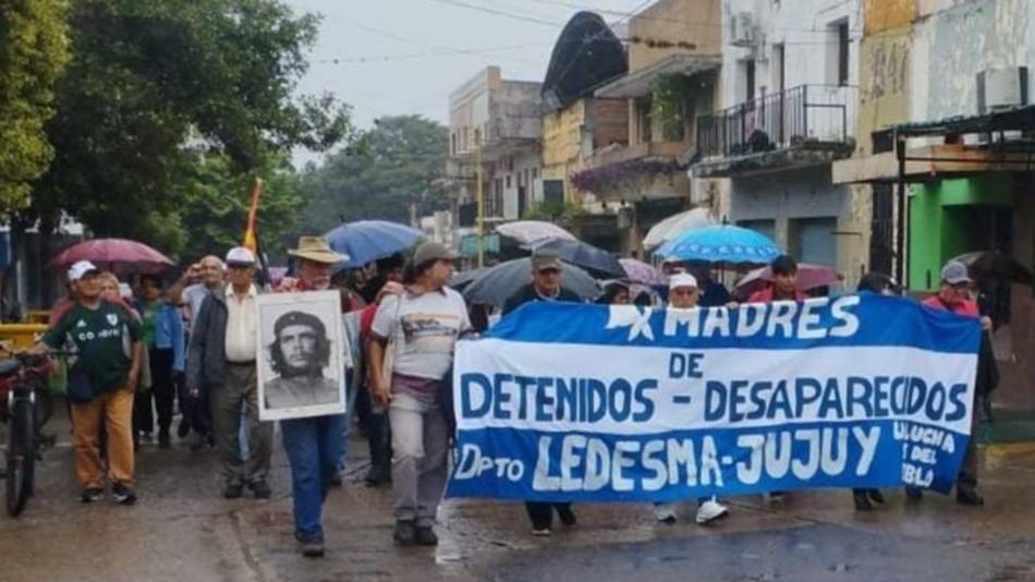 Vigilia, acto y marcha en Libertador General San Martín