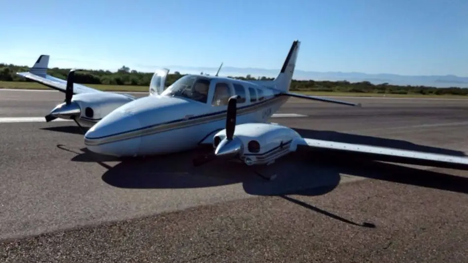 Avioneta con desperfectos técnicos en riesgoso aterrizaje 
