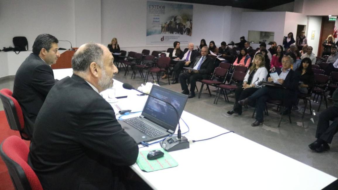 IV Jornadas de Economía