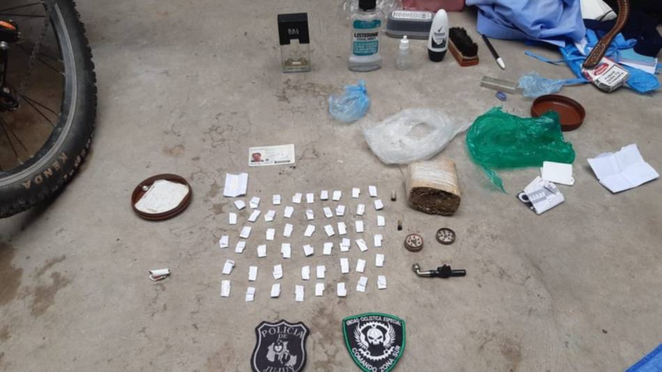 Apresan a un vendedor de cocaína con 52 ravioles