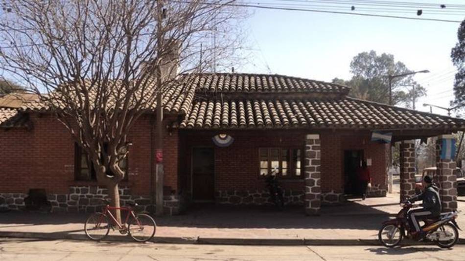 Atacaron a policías después de intentar robar