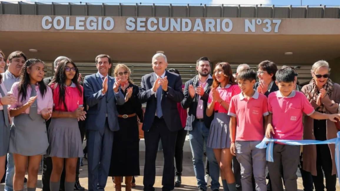 Inauguraron el edificio del Secundario 37 de Chalicán
