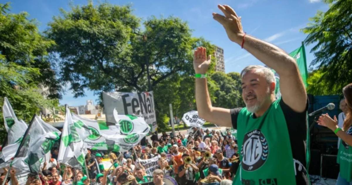 ATE Bloquear Las Rutas De R o Negro Para Impedir La Llegada De Javier ATE Bloquear Las Rutas De R o Negro Para Impedir La Llegada De Javier