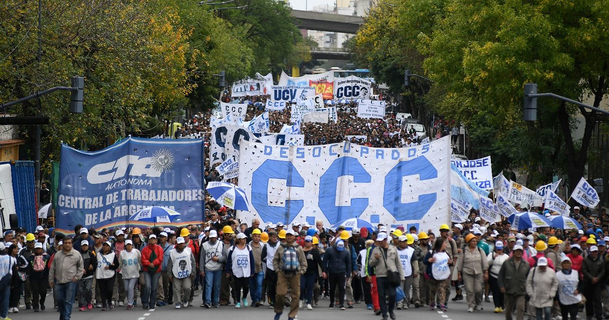 Acto de la CGT, la izquierda y las organizaciones sociales