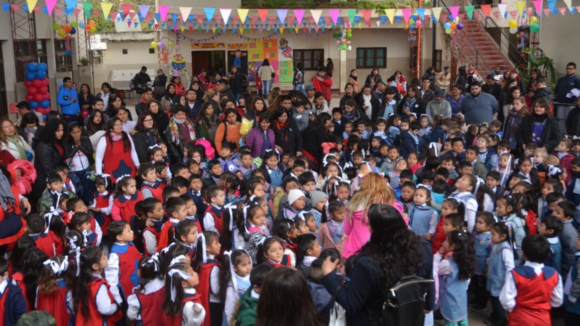 Festejos en Alto Comedero y Los Perales