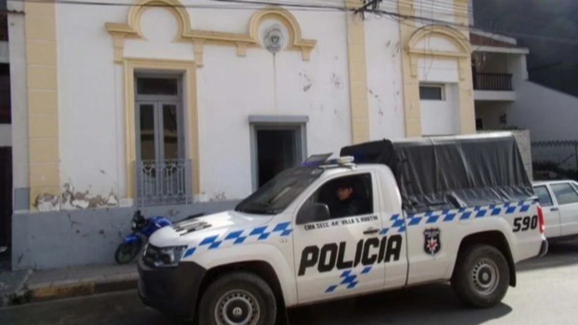 Atacó a golpes a su padrastro y fue detenido