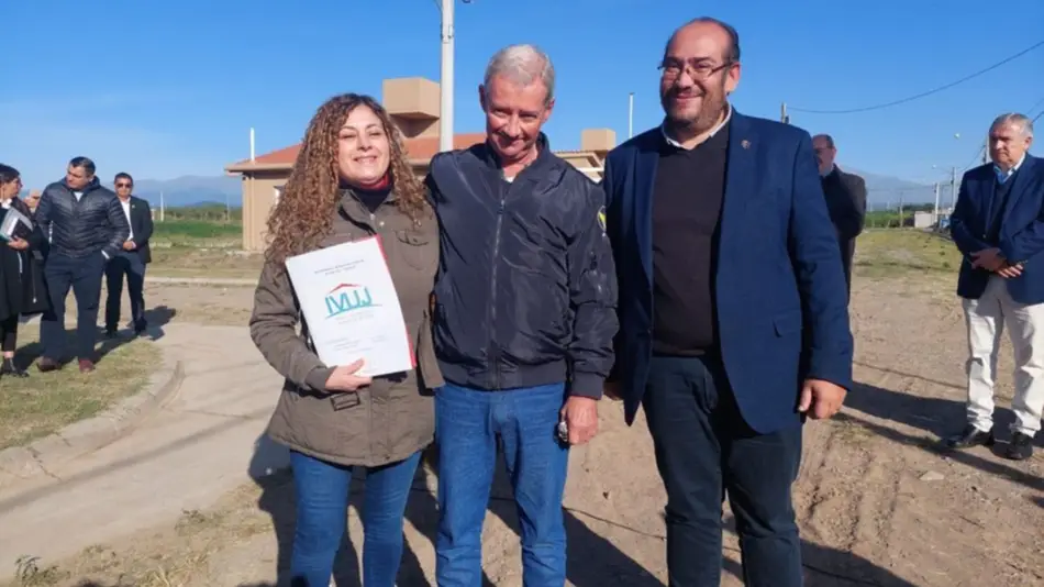 Entregaron 96 viviendas en Palpalá