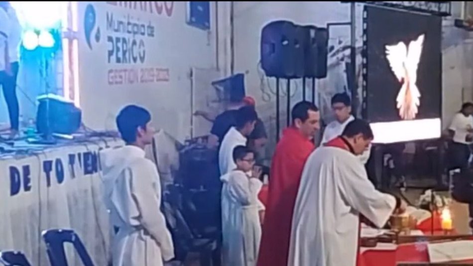 Celebran la fiesta de cumpleaños de la Iglesia