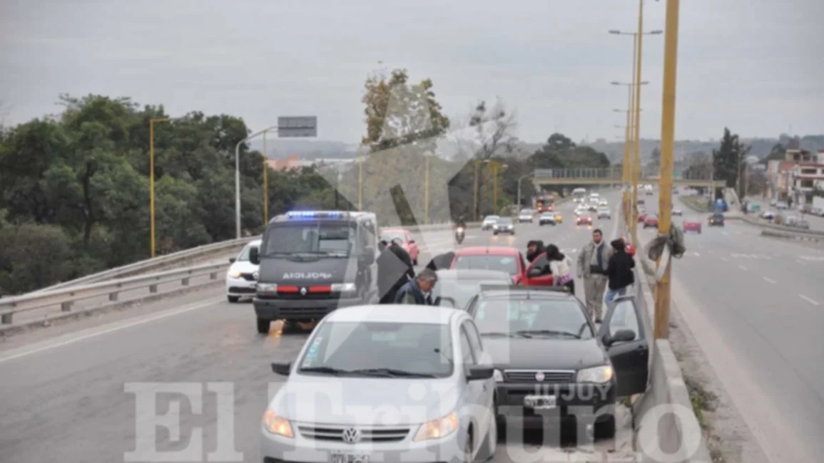 Dos choques en el acceso sur de la ciudad