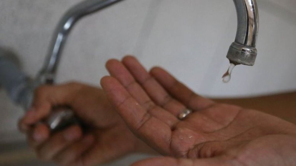 Suspenden la provisión de agua en barrios de San Salvador de Jujuy  