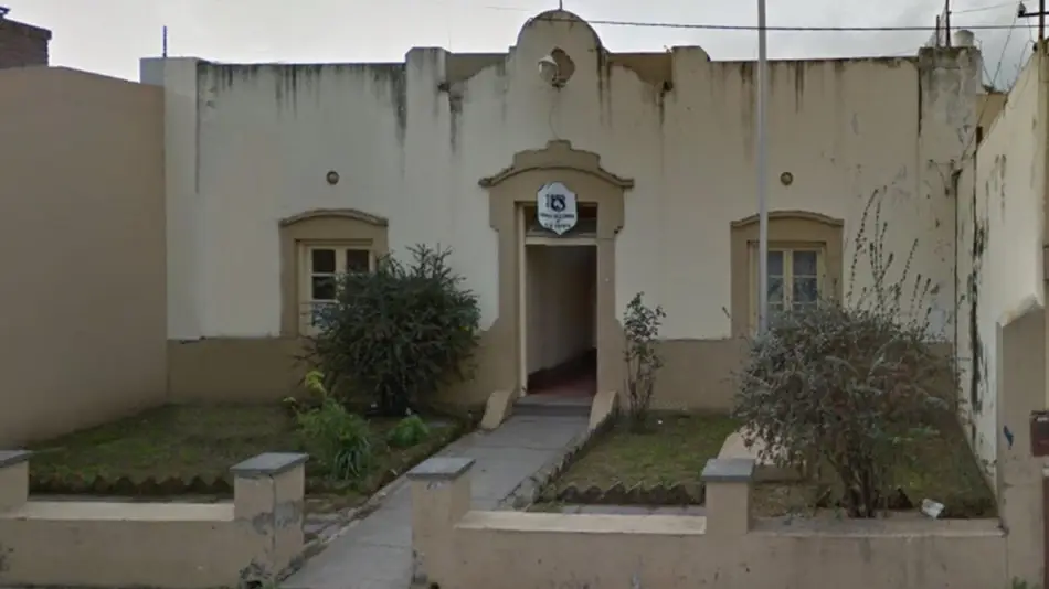 Amenazó con un machete a vendedores ambulantes