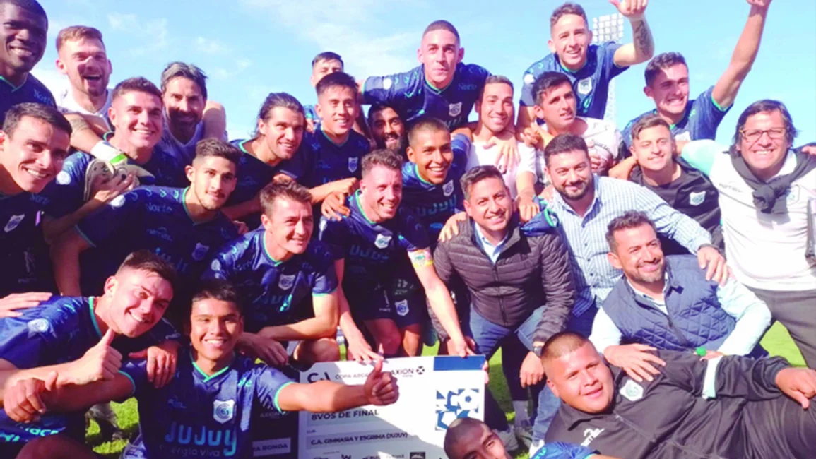 Gimnasia y Esgrima se metió a los octavos de final