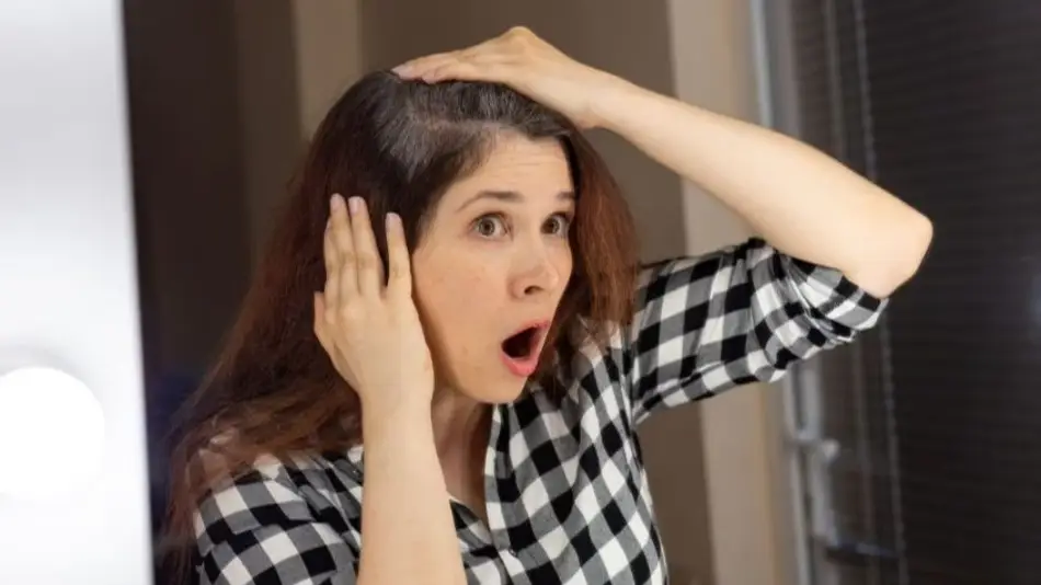 Los dos ingredientes de cocina que permiten “erradicar” las canas