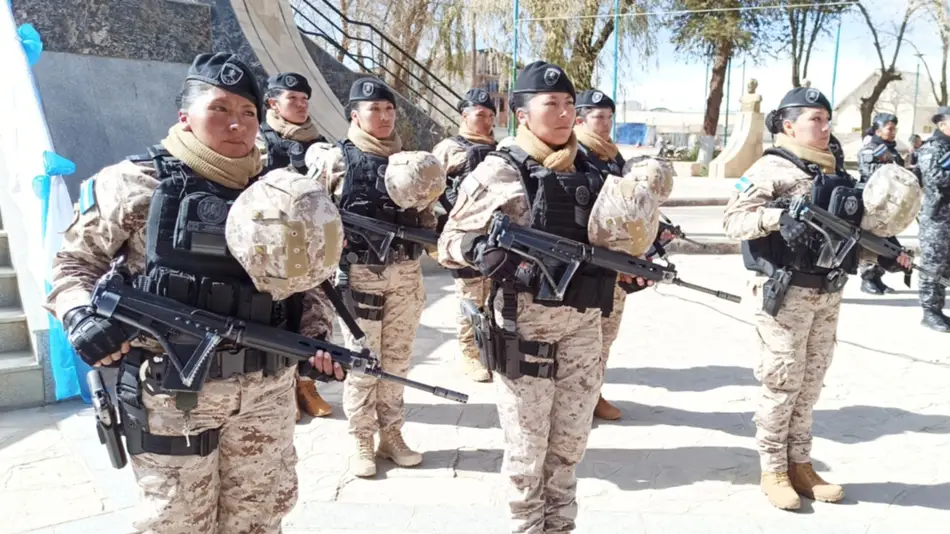 14° Aniversario del cuerpo de Infantería Femenino 