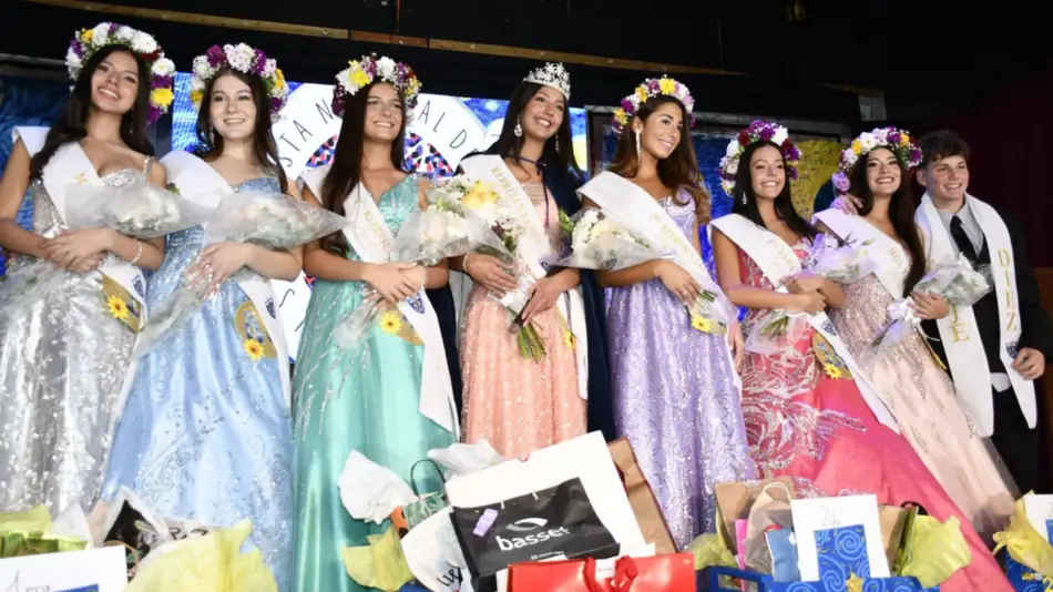 Entre pinceles y acuarelas, el Colegio El Salvador eligió a su representante