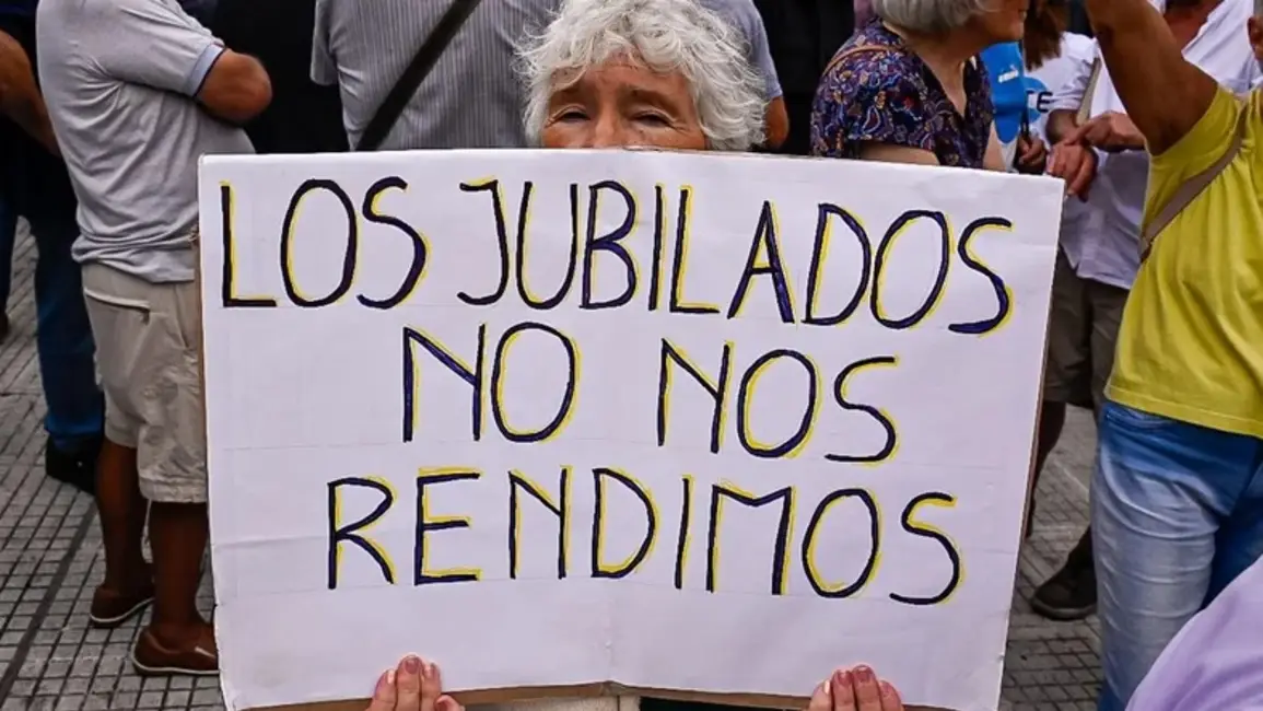 La marcha de jubilados, firme como todos los miércoles