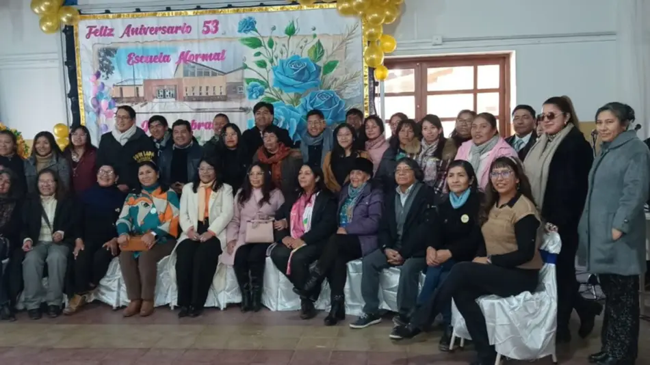 Escuela Normal, de festejo