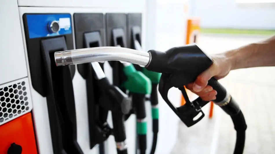 Sube el impuesto a los combustibles y se espera un aumento en naftas y gas oil