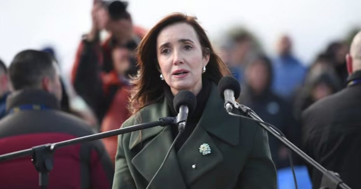 Victoria Villarruel : “No hay nadie más peleado con los valores de Belgrano que Adorni”