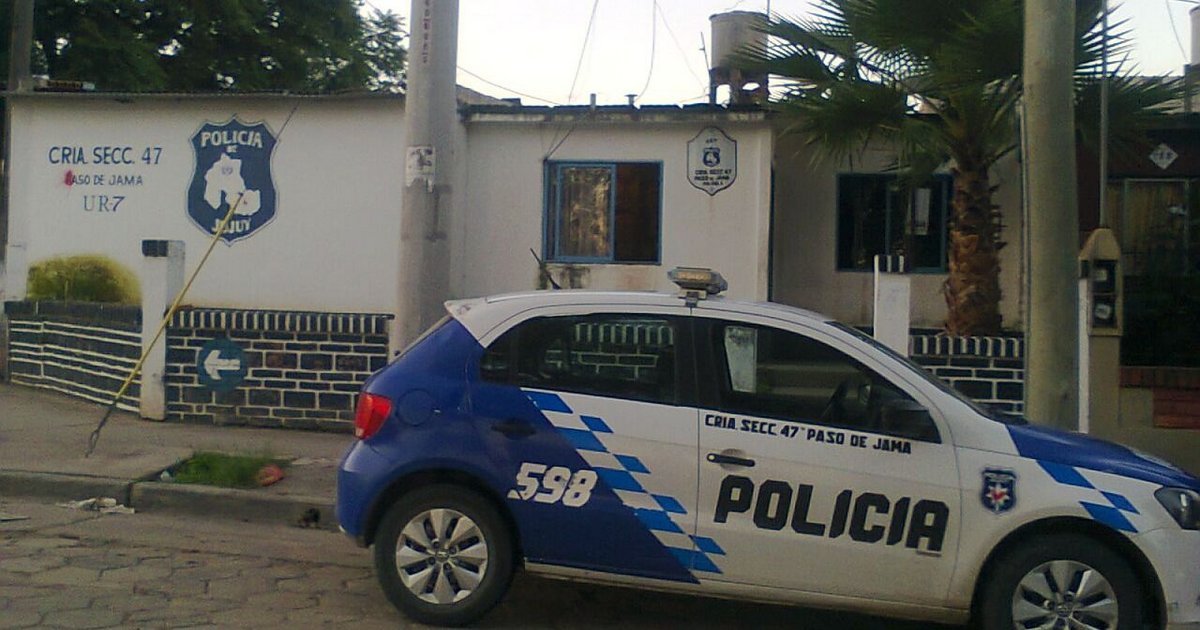Golpearon a un conductor para robarle el automóvil