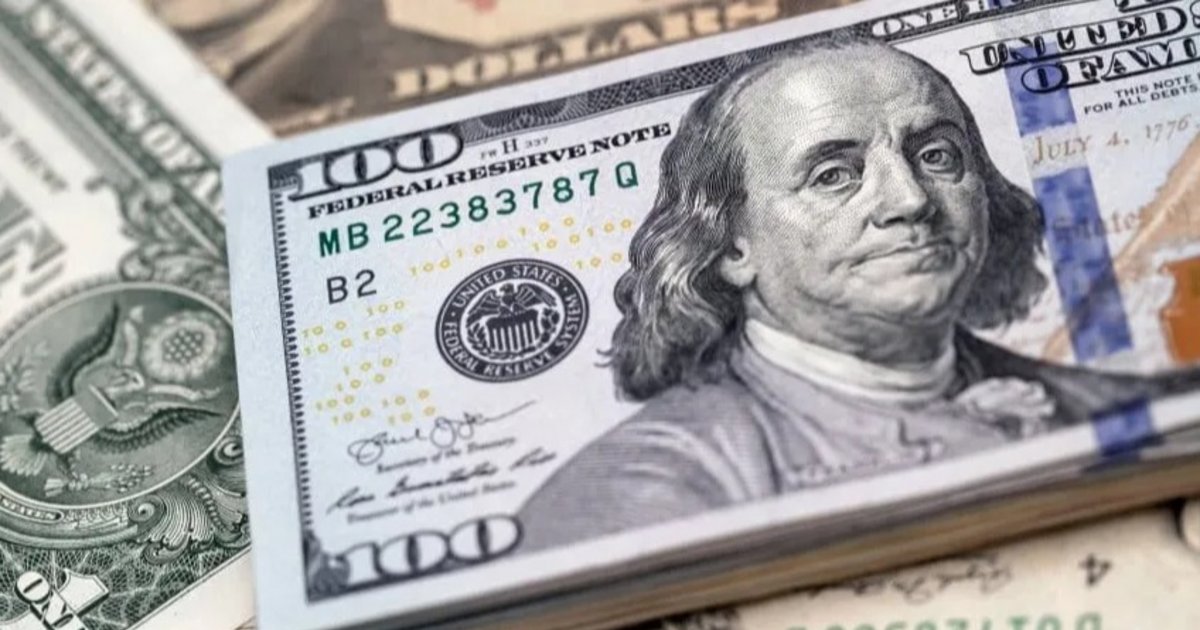 El dólar oficial abre a $1.500, una suba de $5 con relación al último cierre