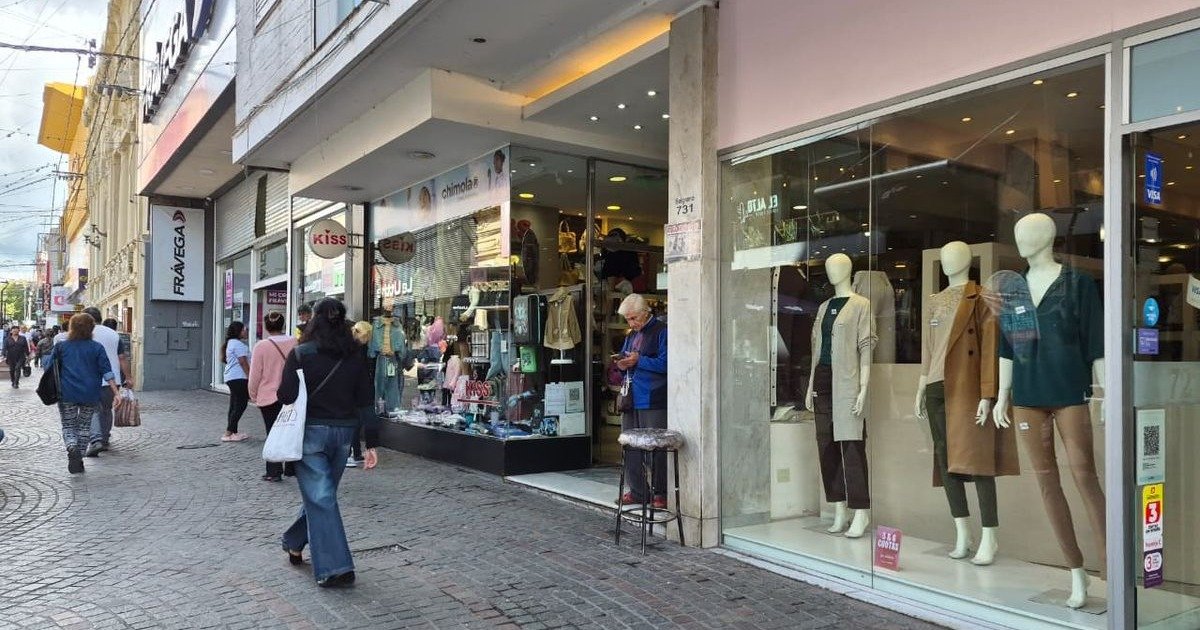 Nuevo horario de atención en los comercios jujeños